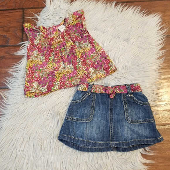 Old Navy set - Picture 1 of 9